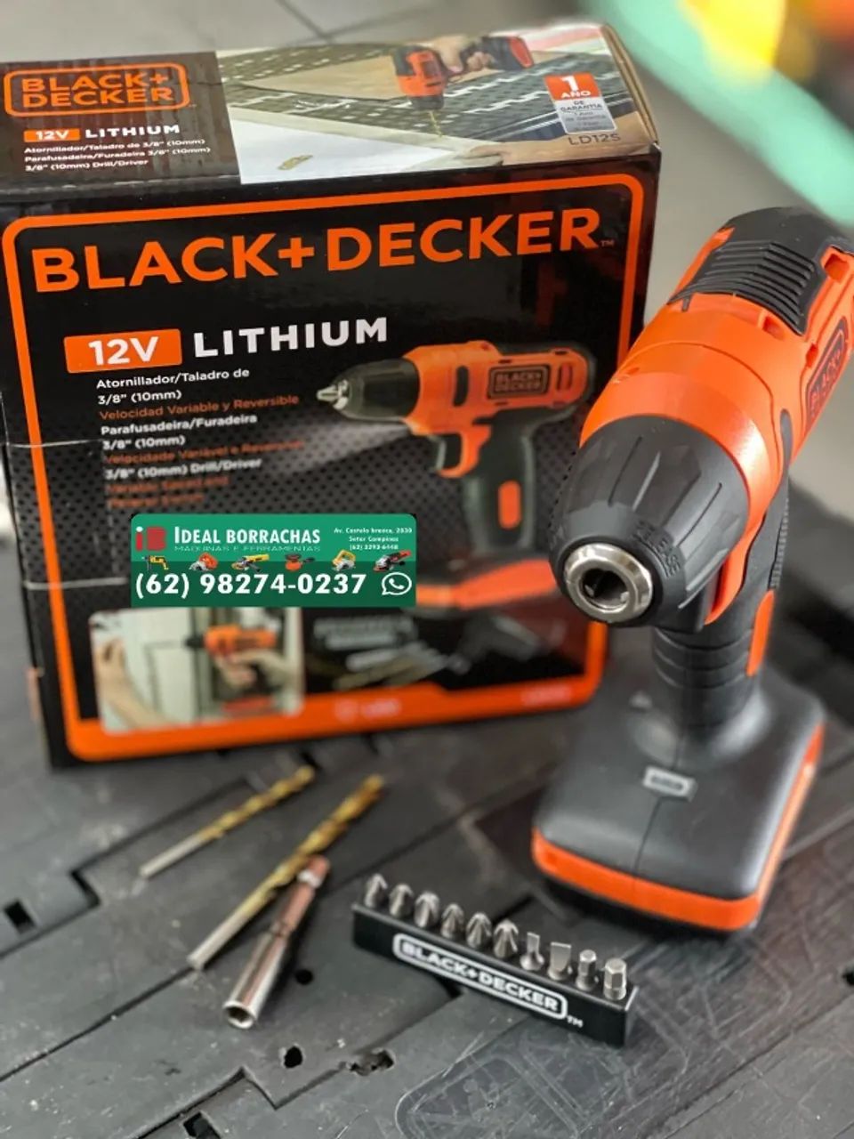 Parafusadeira 12V c/ acessorios - Black e Decker - Foto 3