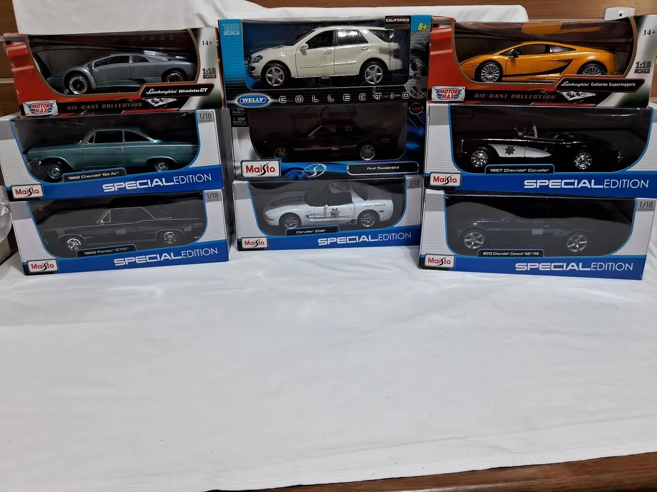 Carros de Coleção Ford Thunderbird e Corvette Z06 Maisto - Foto 4