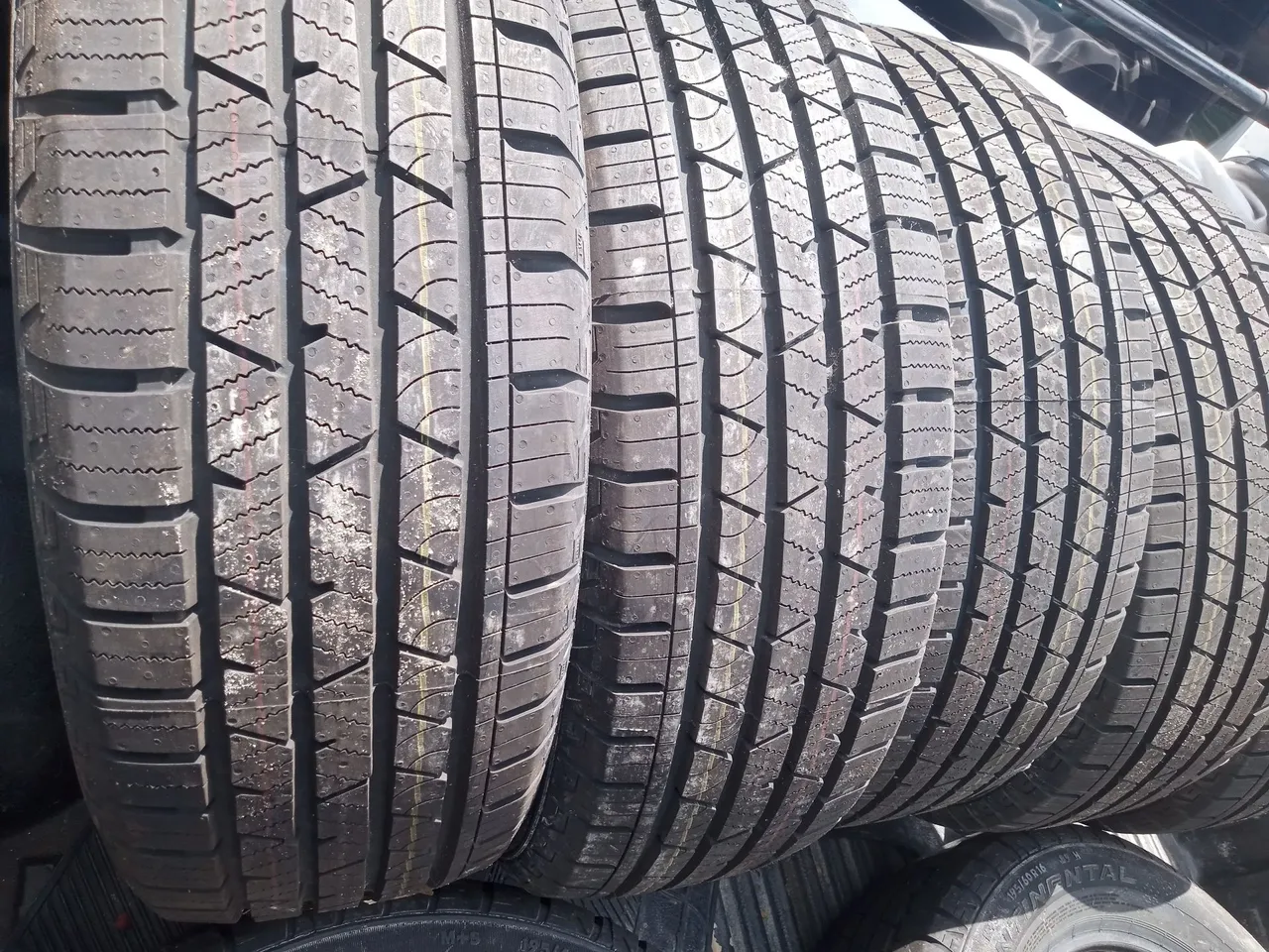 Pneu continental 195/60 R16 - 225/65 R16 para Toro