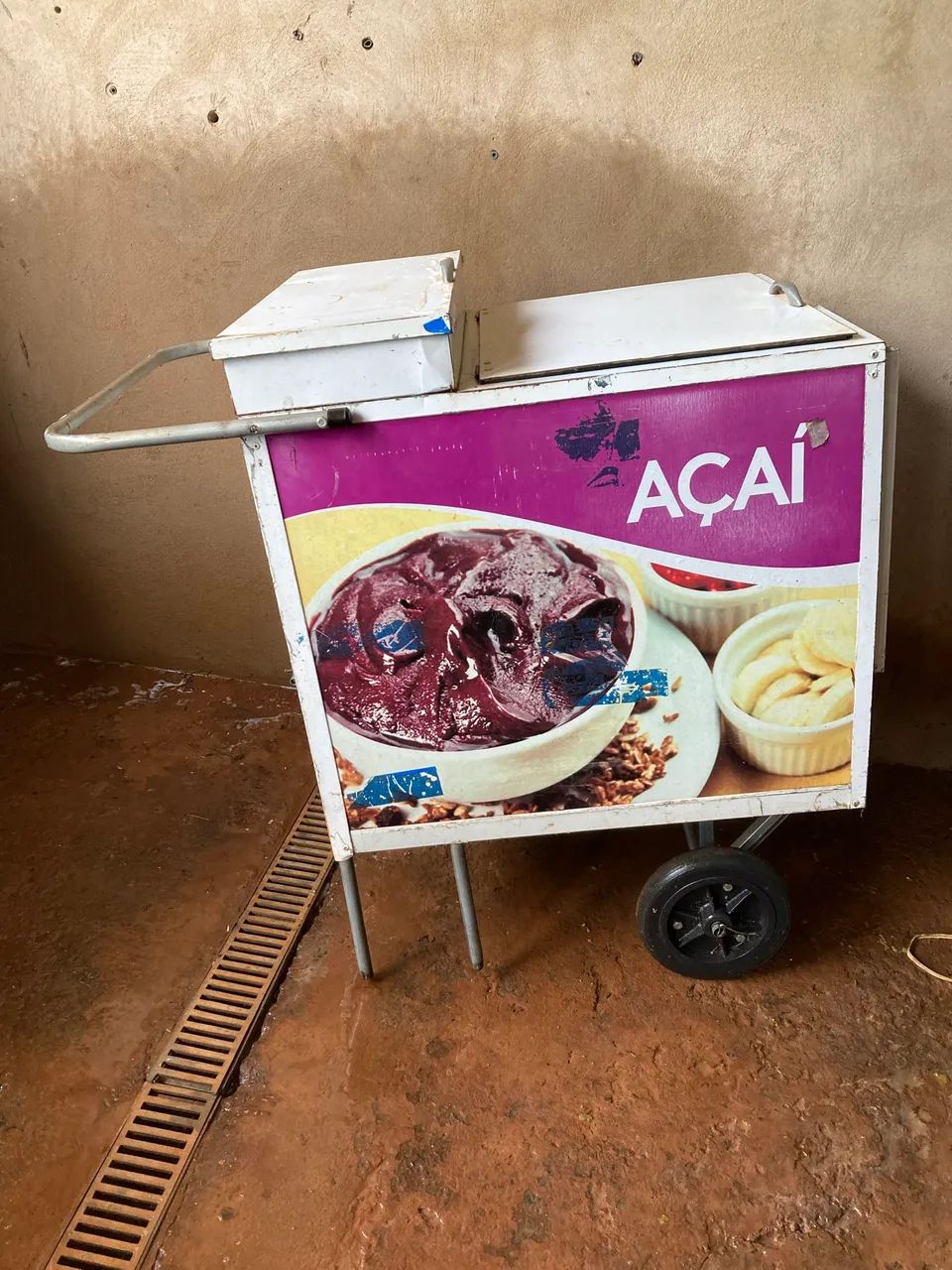 Carrinho de açaí refrigerado 