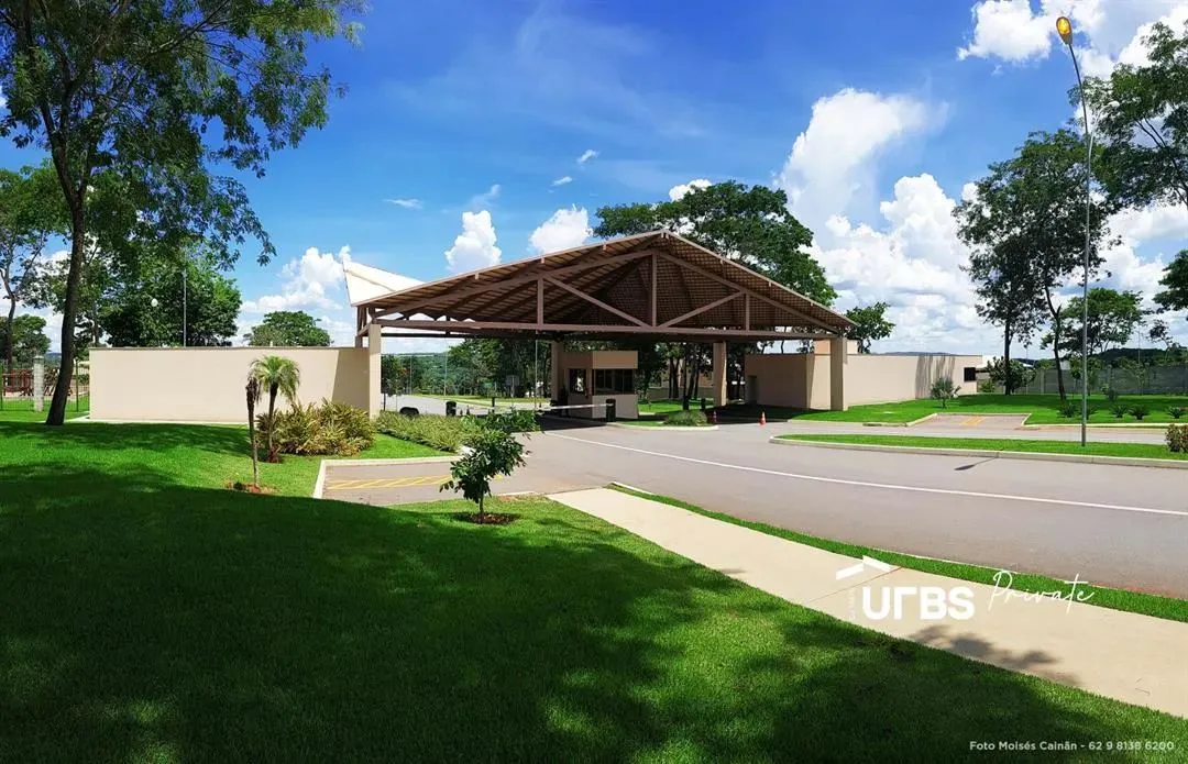 LOTE NO RESIDENCIAL GOLF CLUBE - PORTAL DO SOL GARDEN