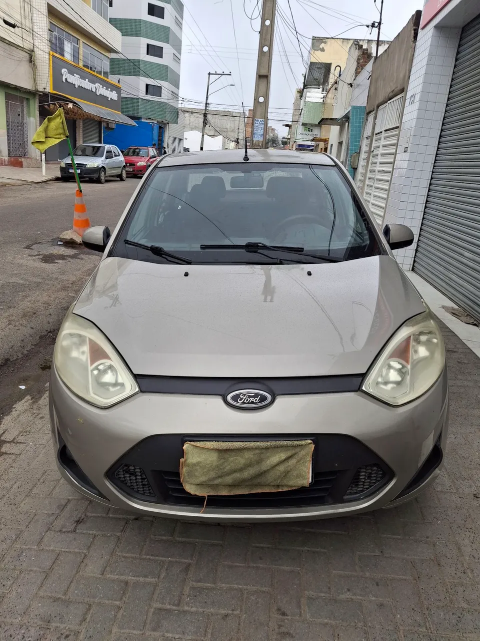 Fiesta sedan 2011 completo de tudo 1.6 com chave reserva e manual