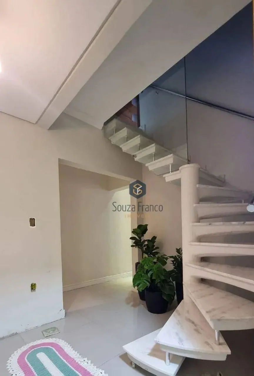 Sobrado com 3 dormitórios à venda por R$ 850.000,00 - Cidade Jardim - Mogi das Cruzes/SP