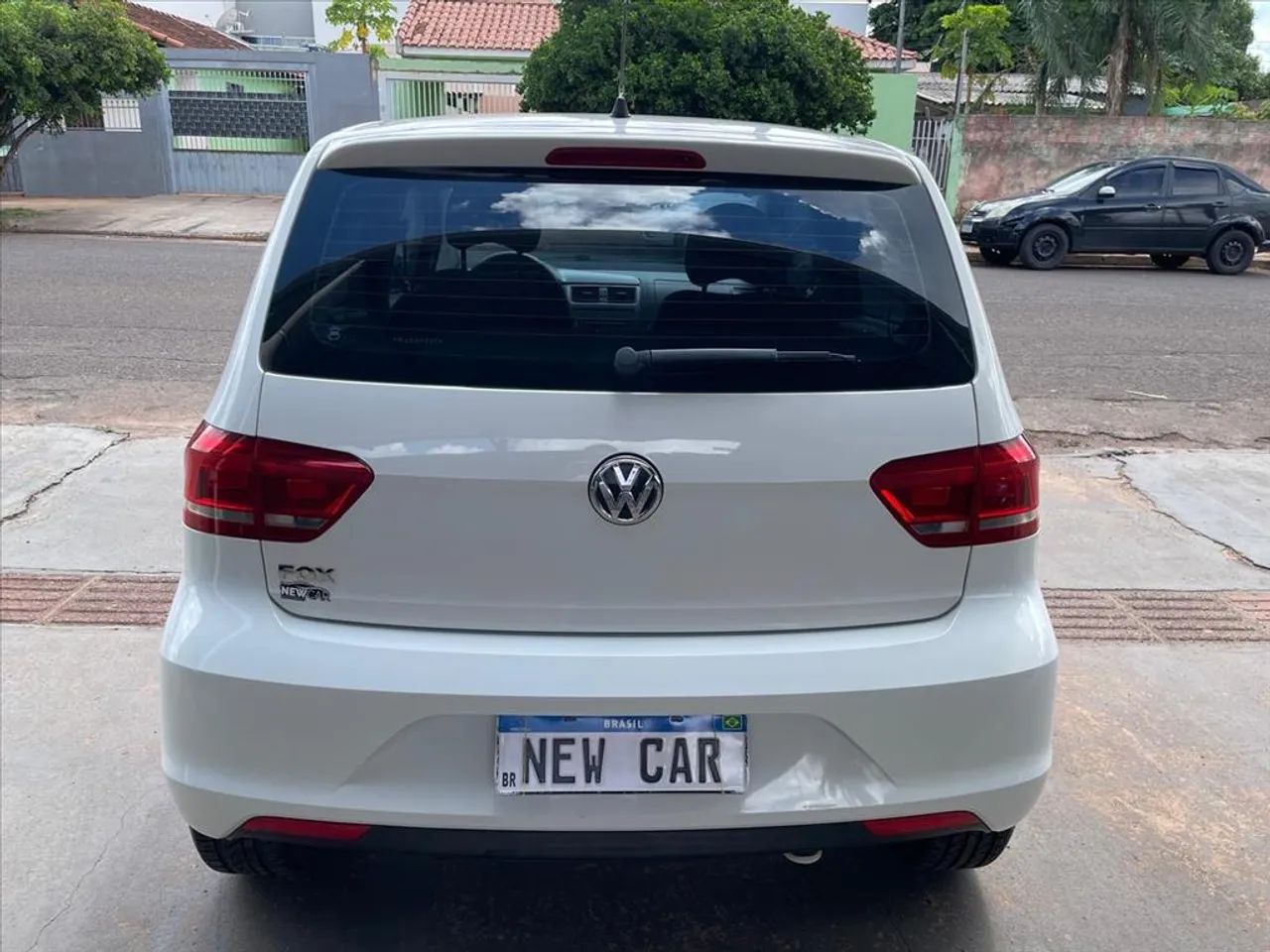 VOLKSWAGEN FOX 1.0 MPI TRENDLINE 12V FLEX 4P MANUAL - Foto 4