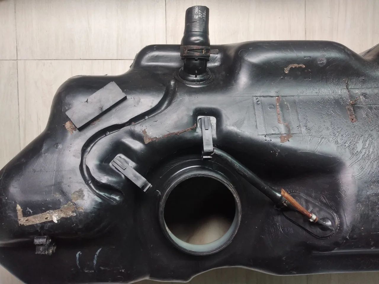 Tanque de combustível de plástico rígido para Vw Gol, parati por 200 reais - Foto 6