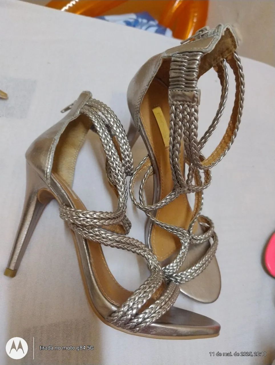 Sandália cor bronze n 38 - Foto 2
