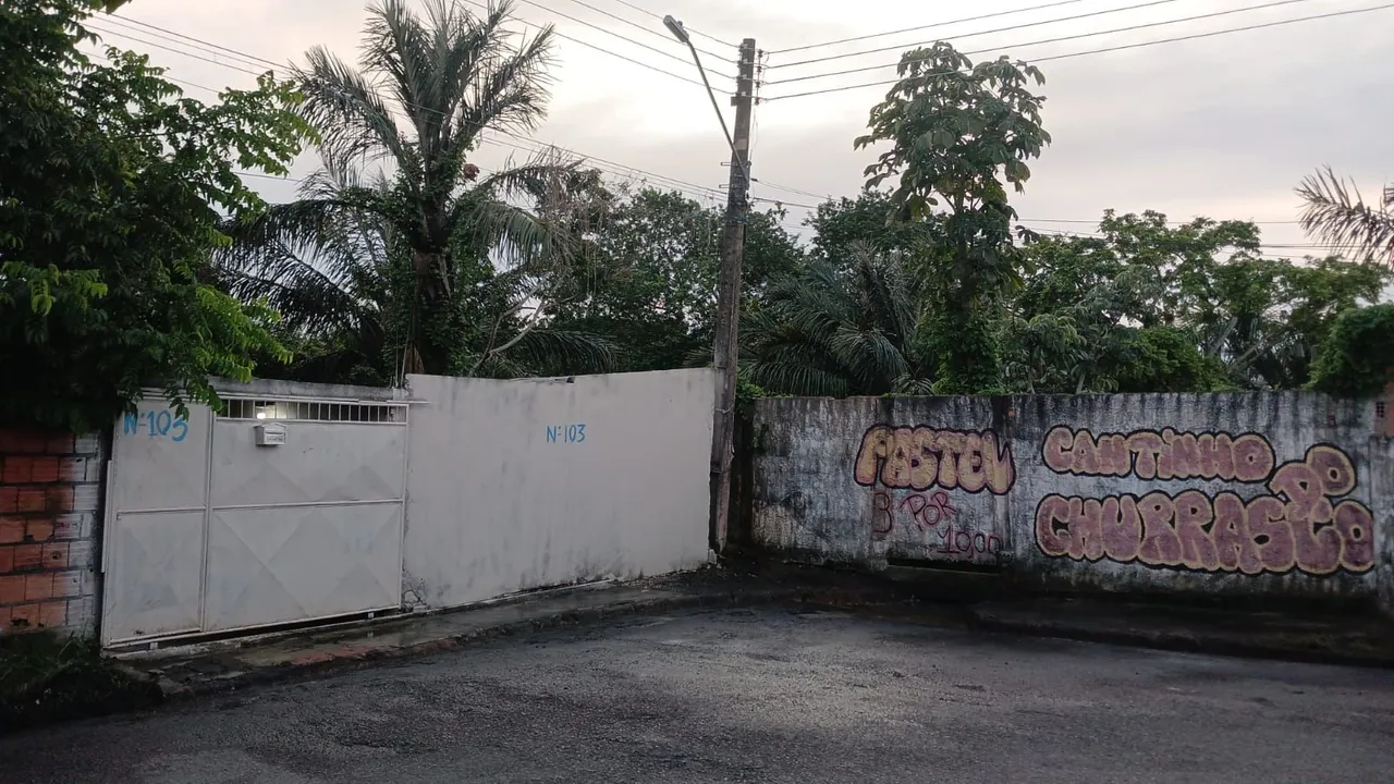 Terreno com casa