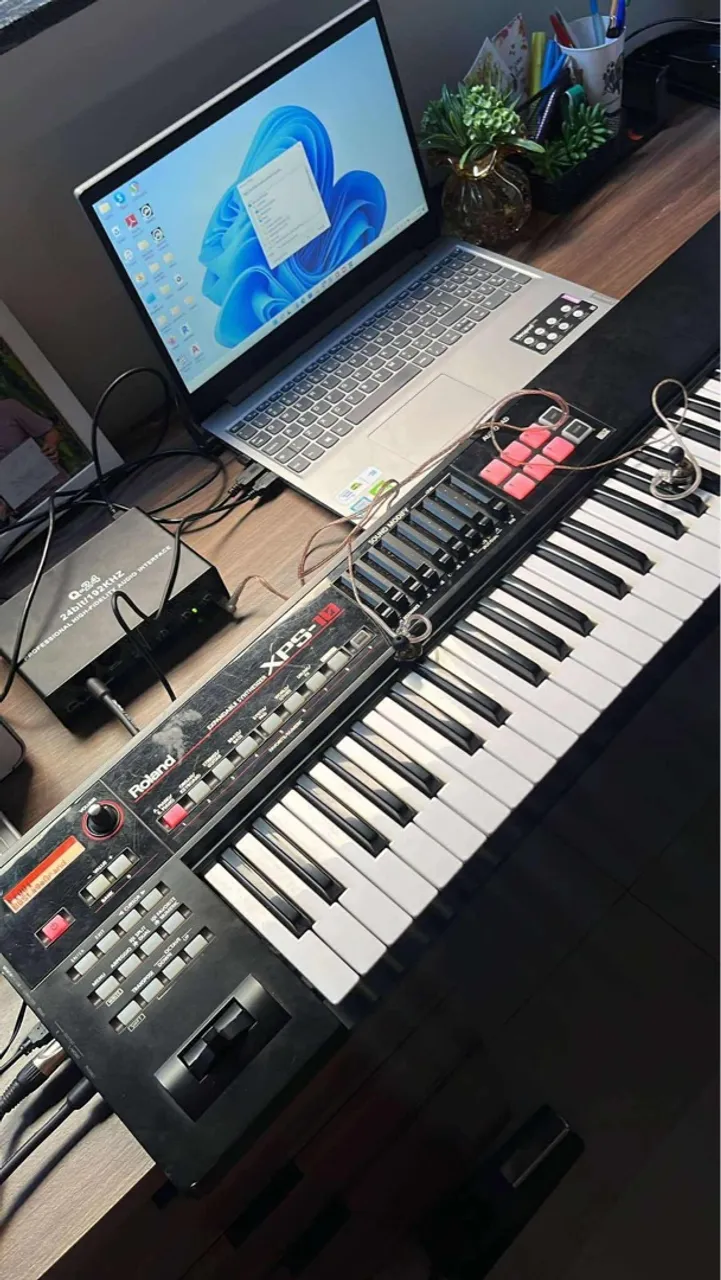 Teclado Roland XPS-10