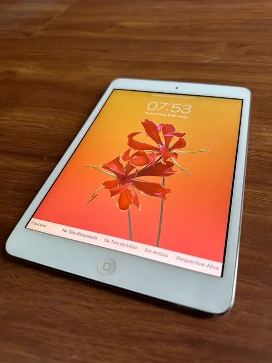 ipad mini 2 apple ios 12.5.7 16gb 2gb wifi bluetooth 7.9 stylus pencil cabo fones perfeito - Foto 3