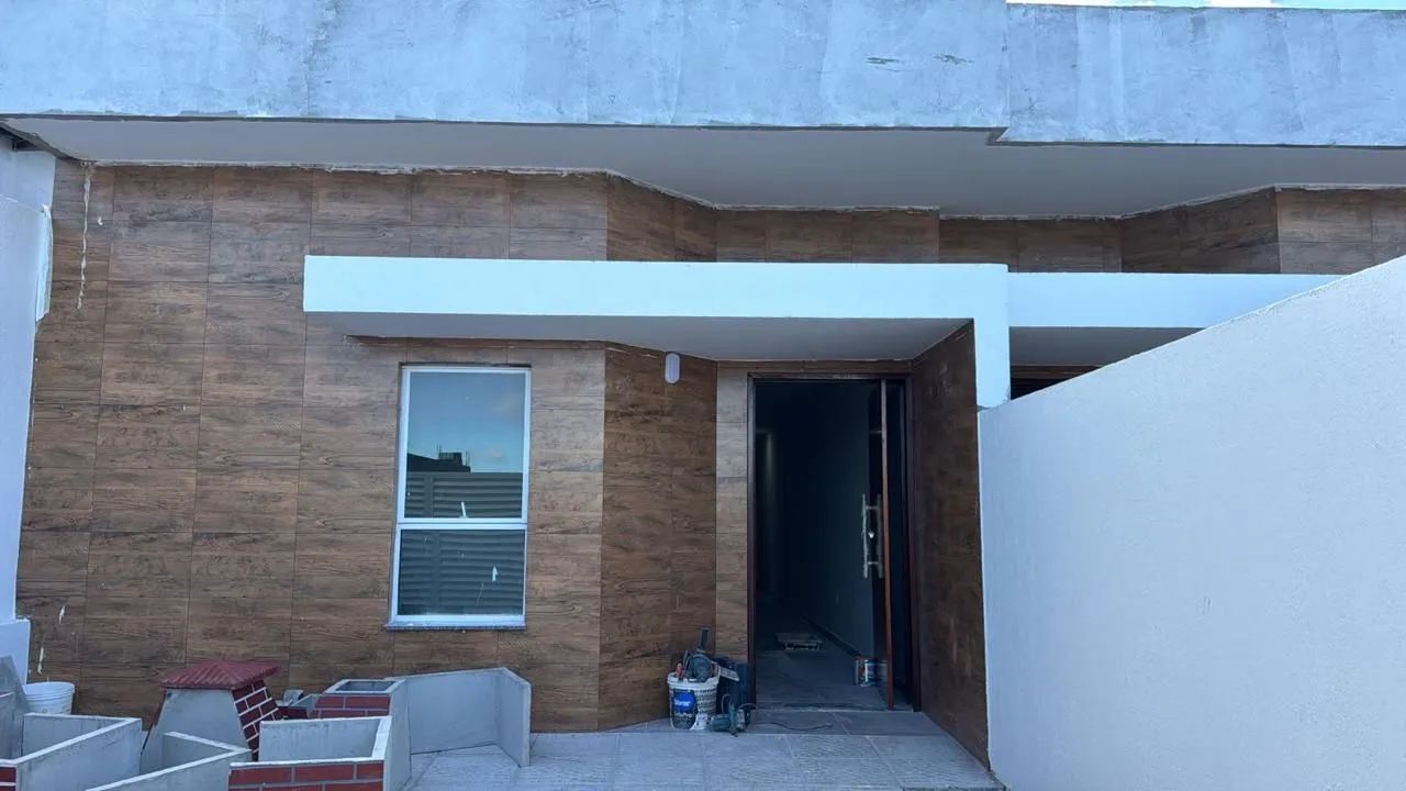 Oportunidade no José Américo casa 3 quartos com piscina 