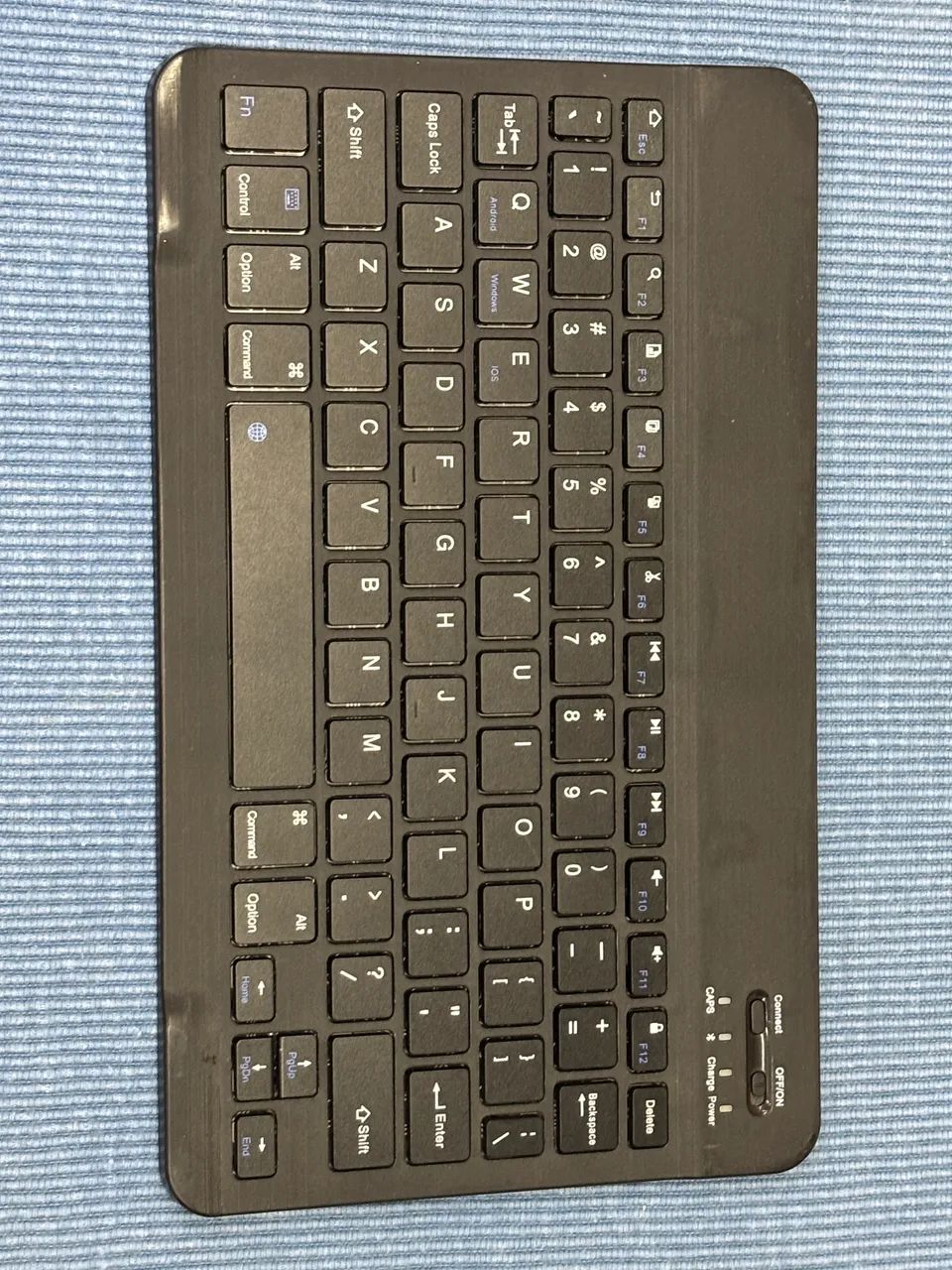 iPad 7 geração 32 Gb com Capa, Apple Pencil e teclado Slim - Foto 2