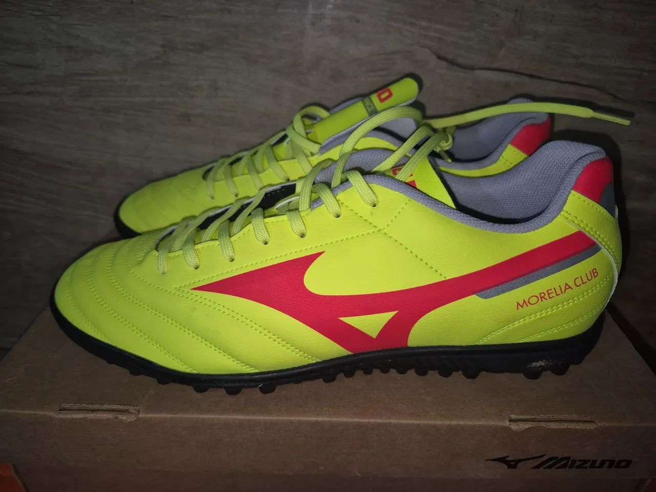 Chuteira society mizuno 43 - Foto 2