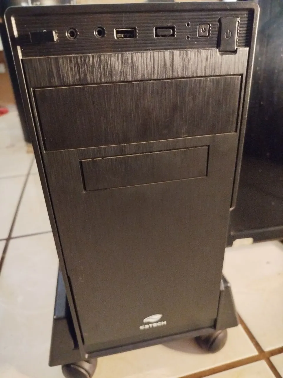 GABINETE PC INTEL I3 8 GERAÇÃO 12 GB DE RAM HD SSD 240GB