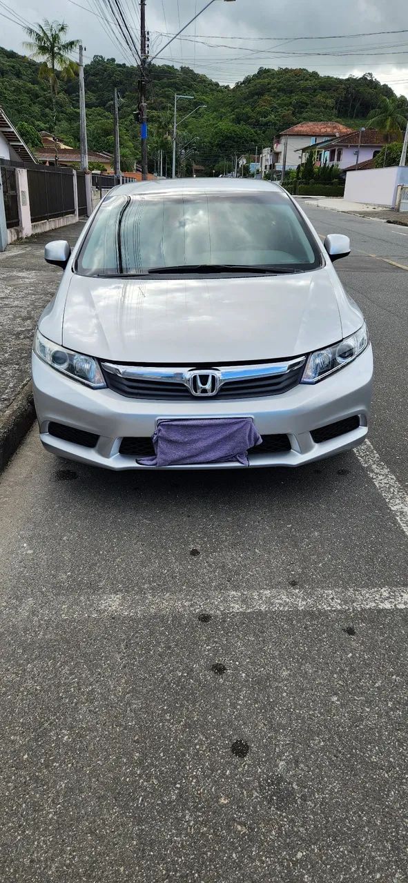 Civic G9 LXS 2012 manual  - Foto 3