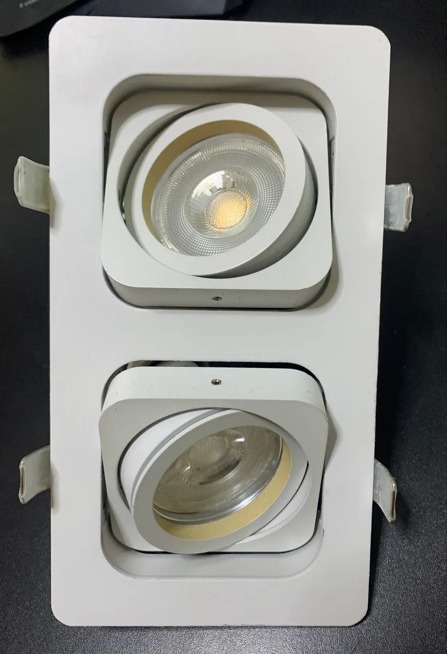 Luminária dupla de embutir com lâmpadas  - Foto 3