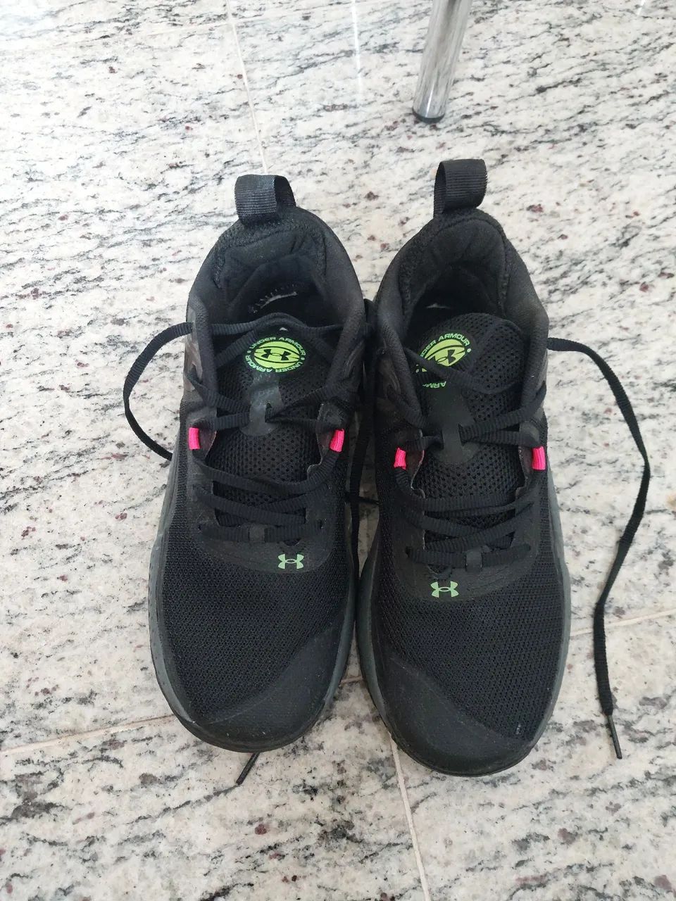 Tênis Under Armour Preto