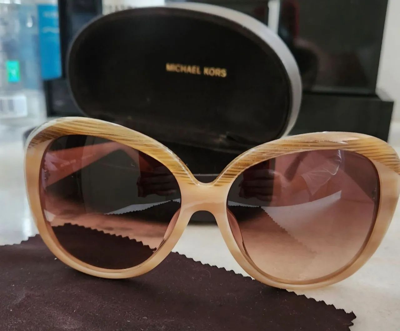 Óculos de Sol Michael Kors - Feminino