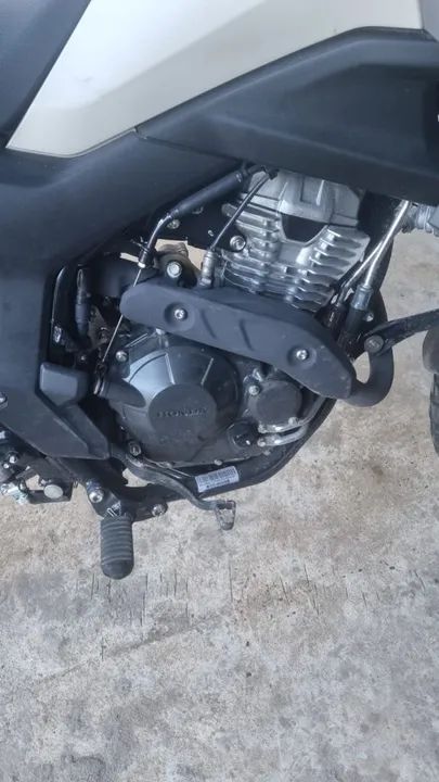 Honda Sahara  XRE 300 -Adveture 2025 - Foto 6