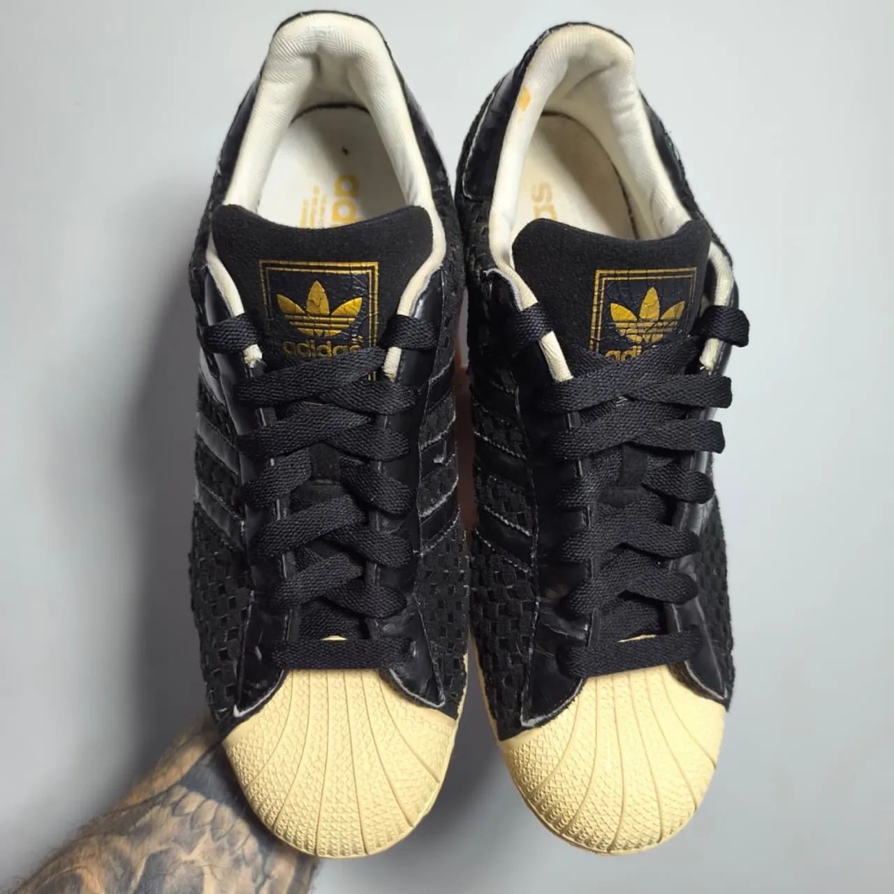 Tênis adidas super star