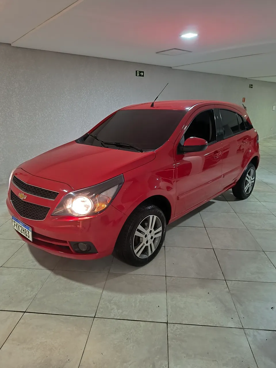 Agile 1.4 LTZ completo lindo carro
