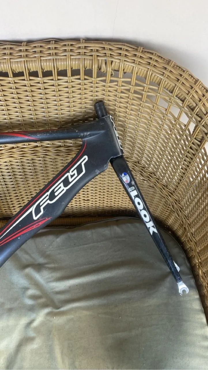 Bike felt b2 e b16 pra terminar de montar - Foto 2