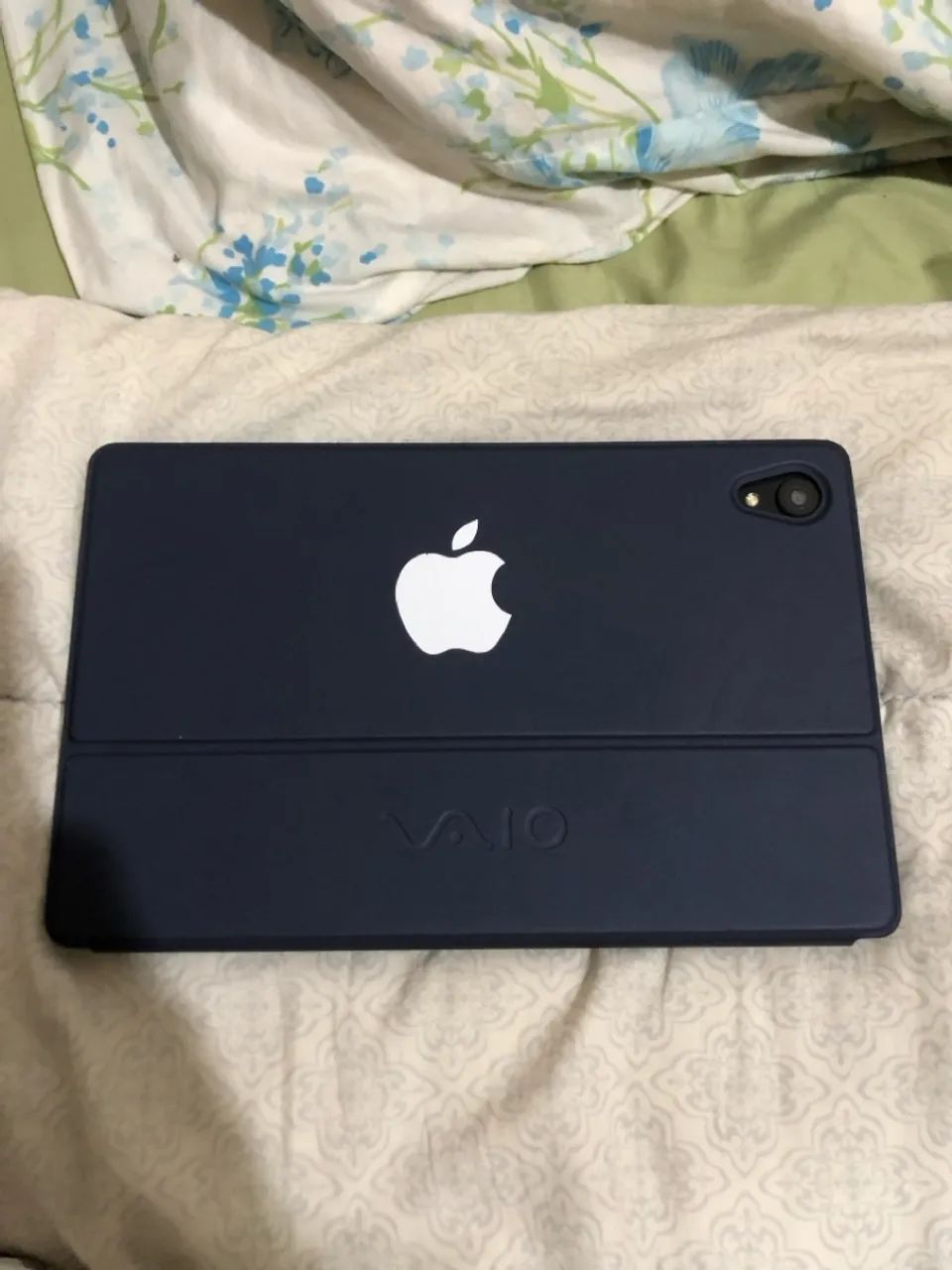 Tablet com Teclado - Ótimo estado! - Foto 2