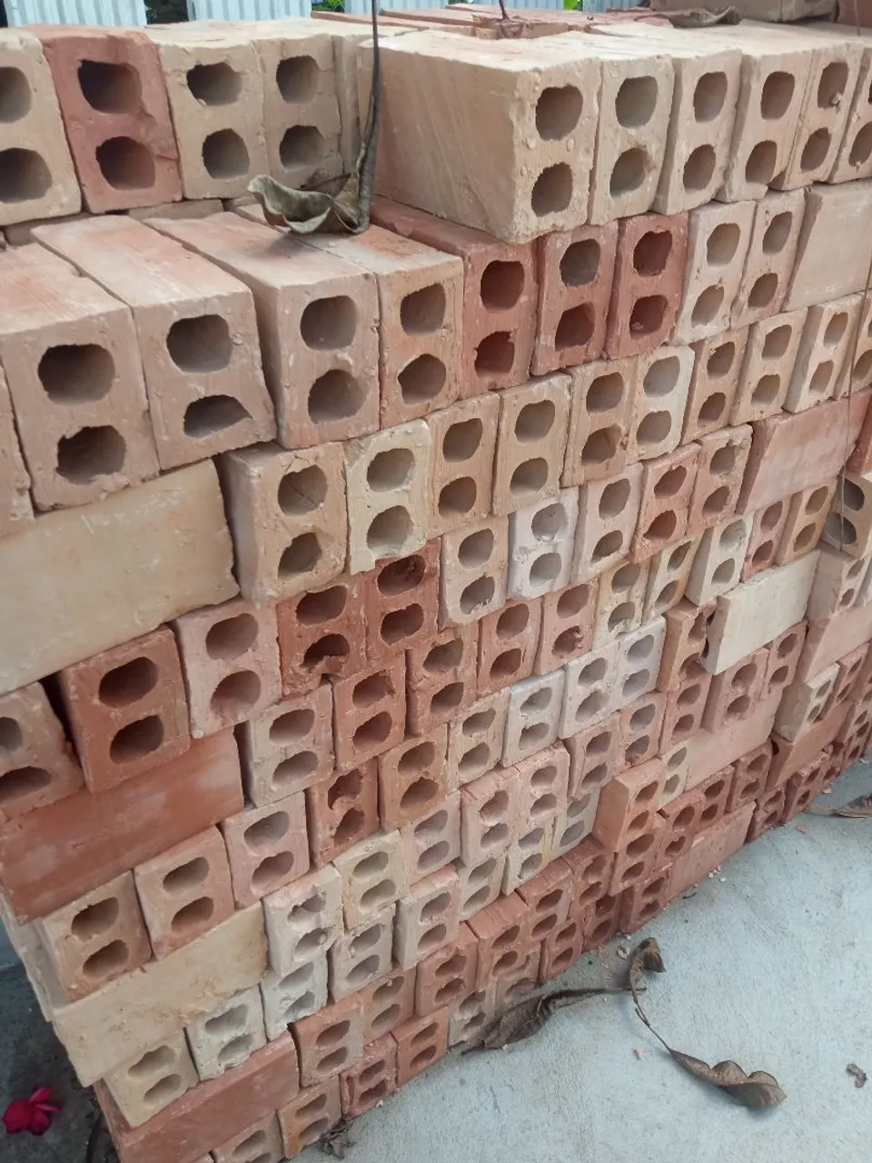 Vendo Tijolo Dois Furos Maromba