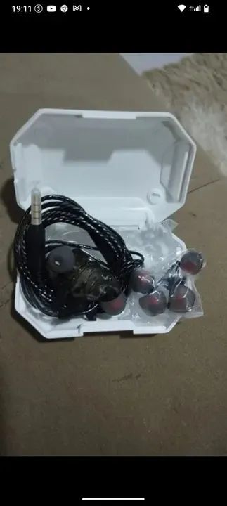  Fone de Ouvido QKZ In-Ear com Microfone novo - Foto 3