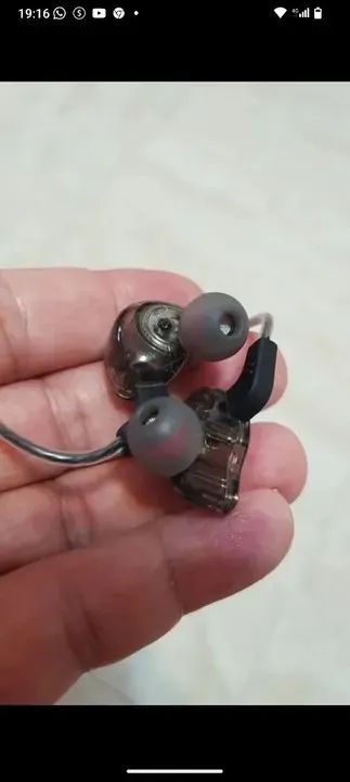  Fone de Ouvido QKZ In-Ear com Microfone novo - Foto 2