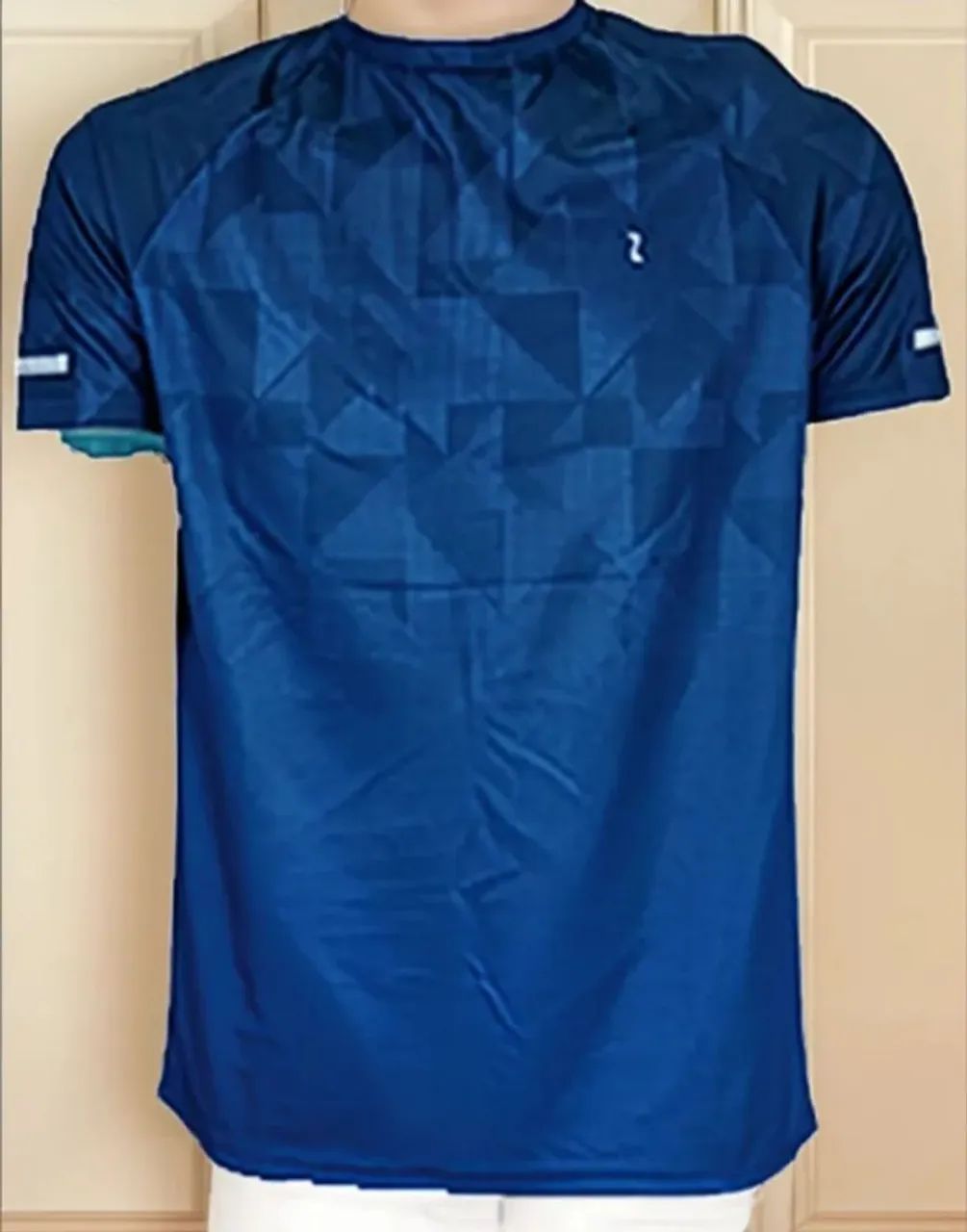 Camiseta Esportiva Zeus - Foto 2