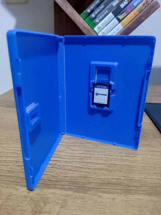 Freedom Wars - PS VITA - Foto 3