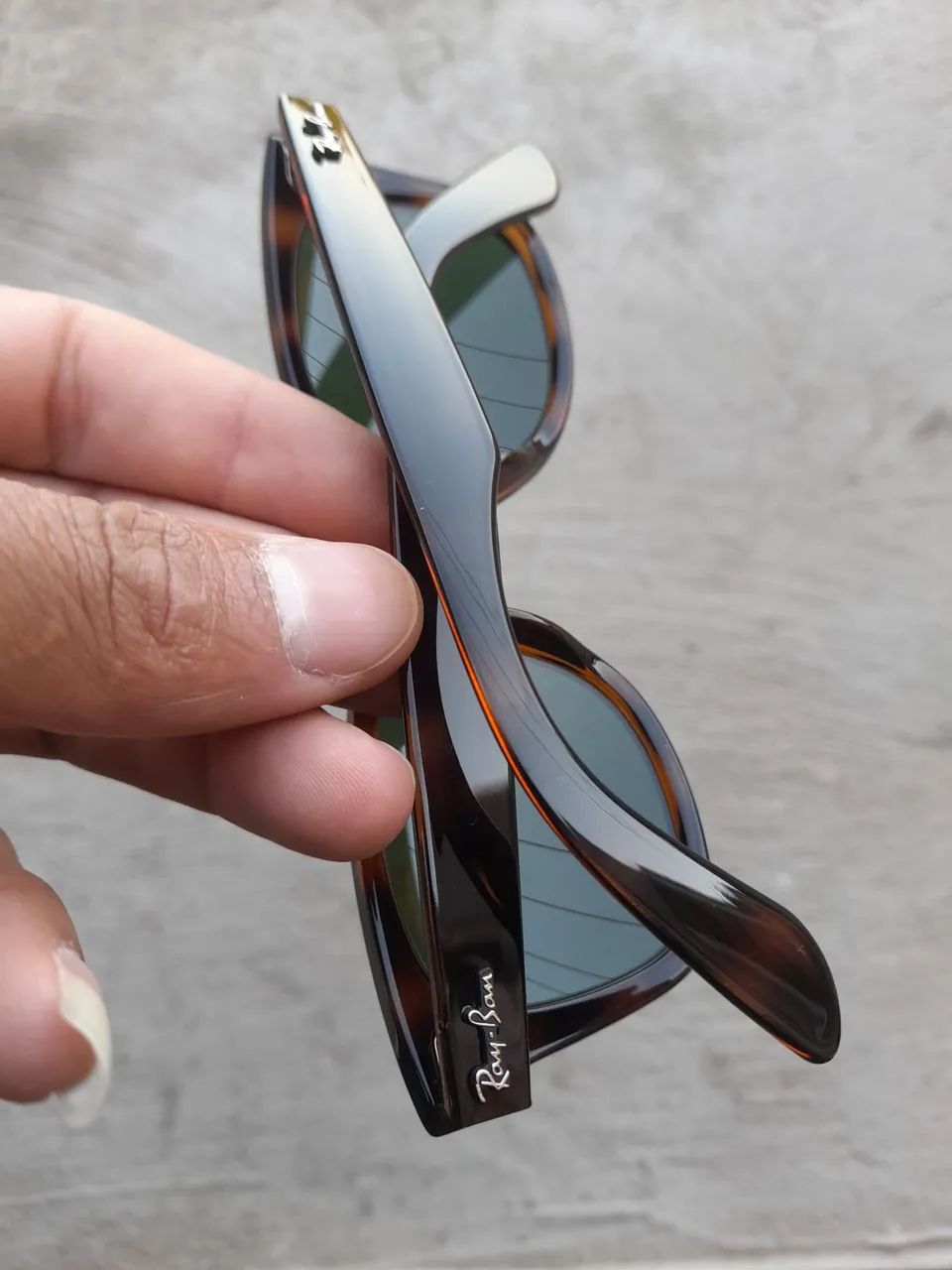 Óculos de sol Ray-Ban wayfarer verde tartaruga  - Foto 2