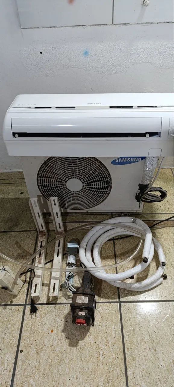 Ar condicionado Samsung split 9.000Btus  - Foto 4