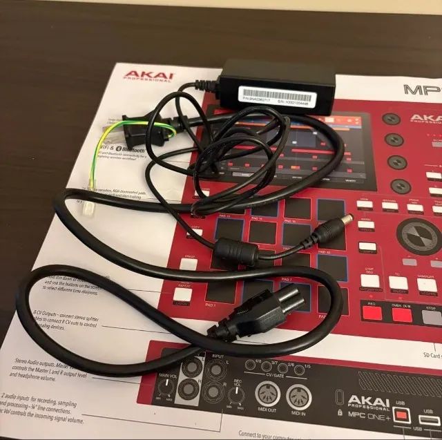Akai One plus+ como novo ! (002) - Foto 4