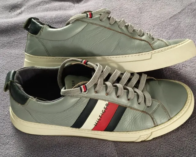 Tênis Tommy Hilfiger usado