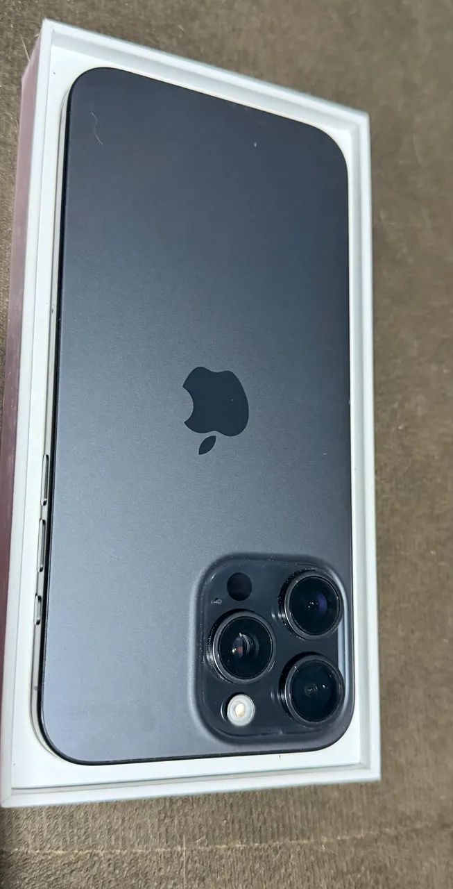 iPhone 15 pro Max 256gb - Foto 3