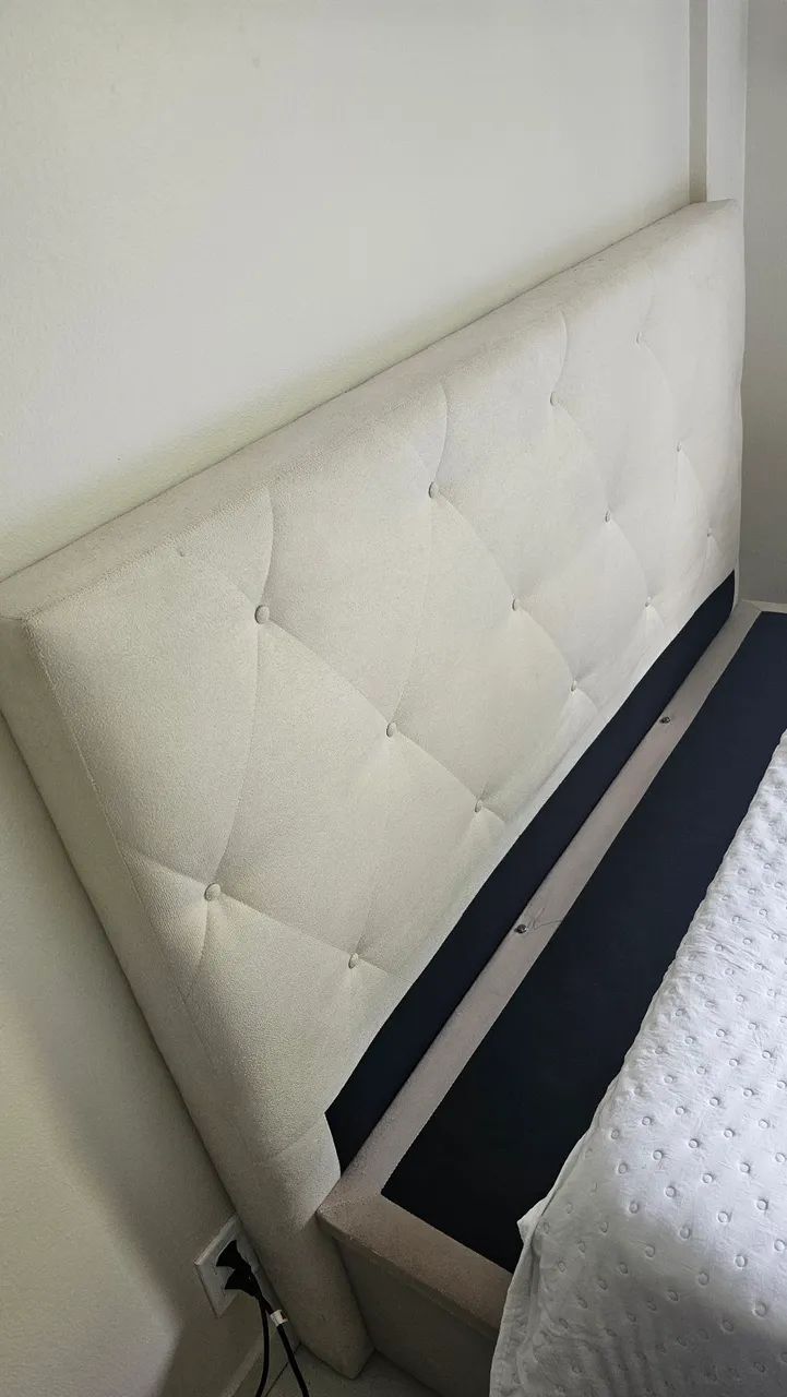 Cabeceira Queen - 300$64374973223427121