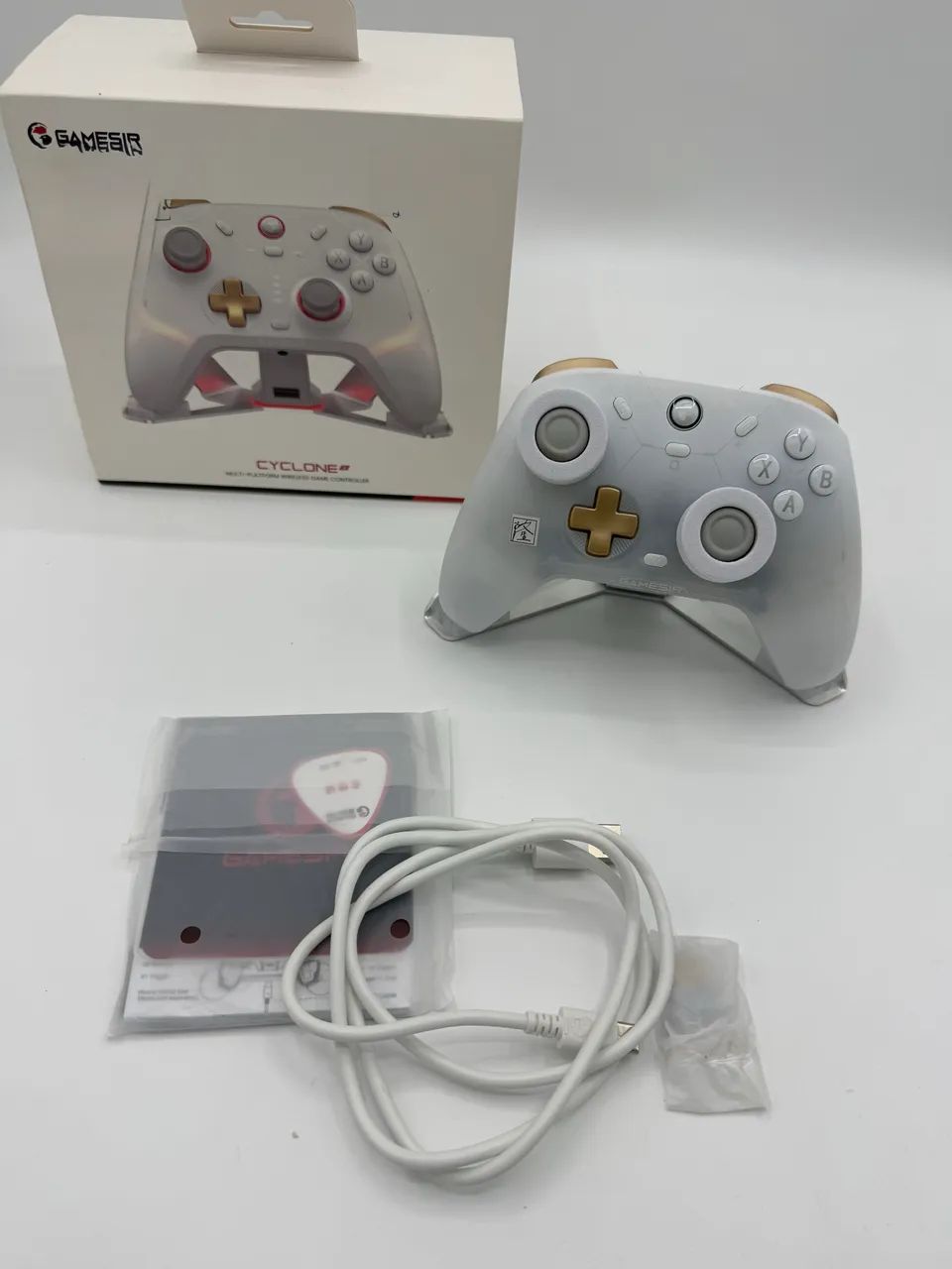 Controle Gamesir Cyclone 2 Bundle Edition Dock - Foto 3