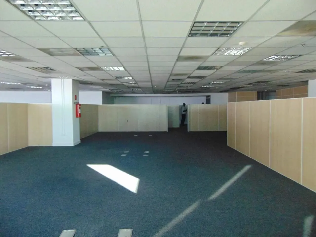 Salas/Conjuntos para aluguel, com 494m² no Cidade Nova!