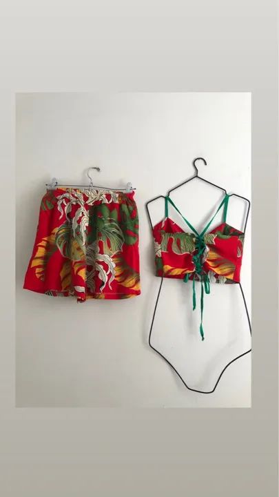 Short e blusa crooped tamanho P - Foto 2