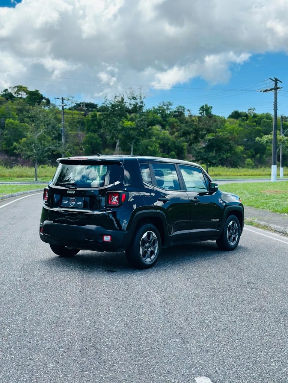 Jeep Renegade Sport 1.8 4X2 Flex 16V Aut. 2016 - Foto 2