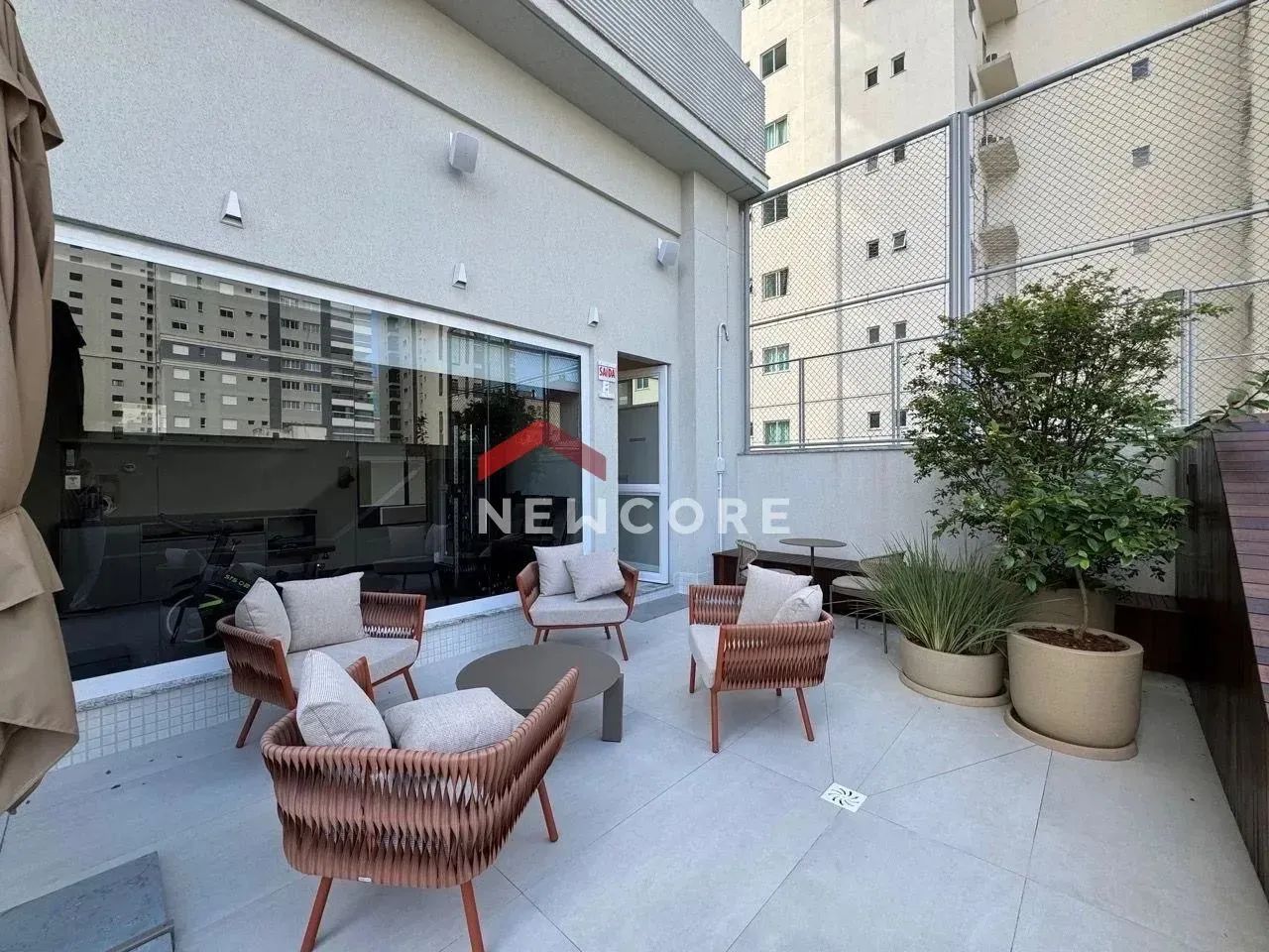 Apartamento em Rua 256 - Meia Praia - Itapema/SC - Foto 3