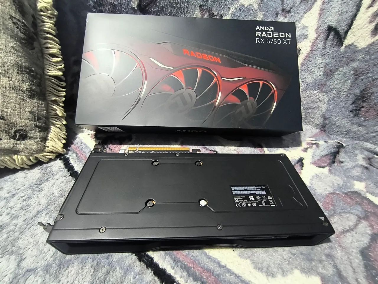 Radeon 6760xt - Foto 2