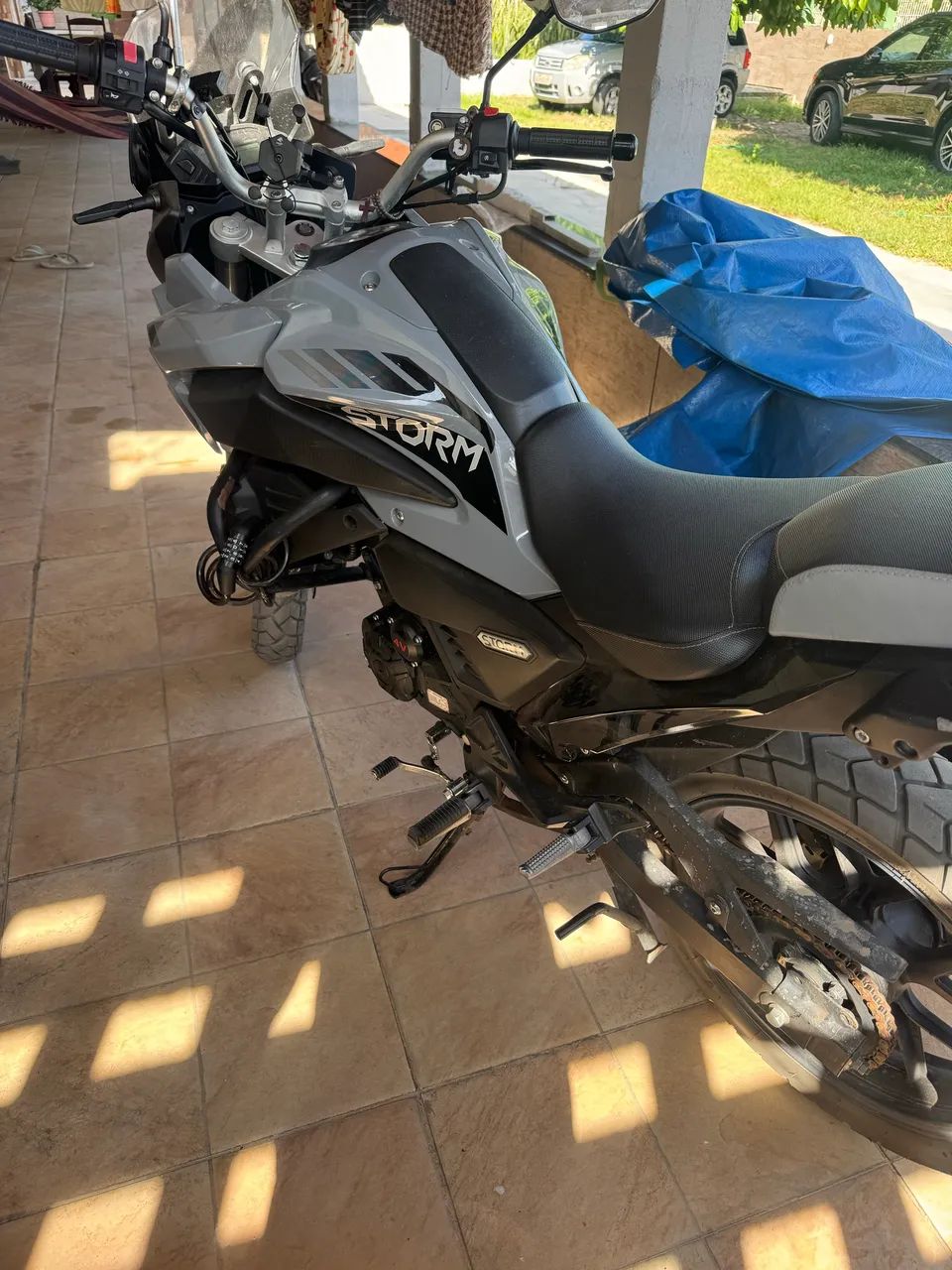 VENDO MOTO ACEITO SOM E CELULAR  - Foto 4