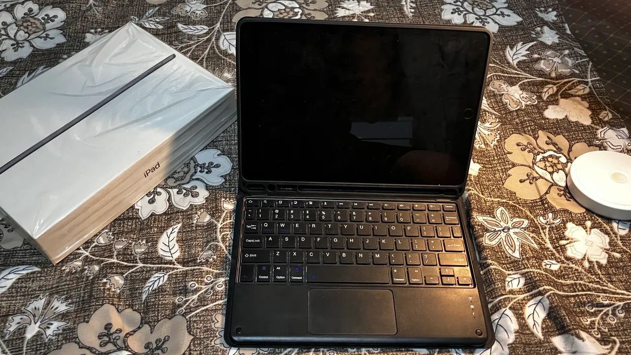 iPad 9th 64gb +capa teclado caixa original excelente estado  - Foto 5