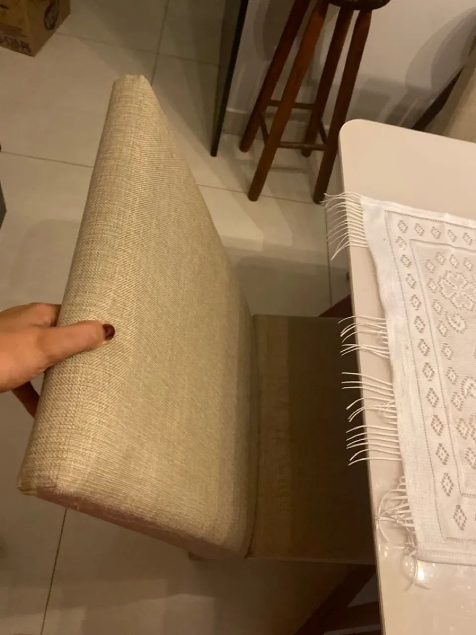 Conjunto de mesa com 6 cadeiras  - Foto 5