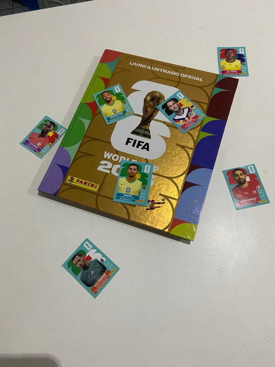 Álbum Capa Dura Dourado Completo