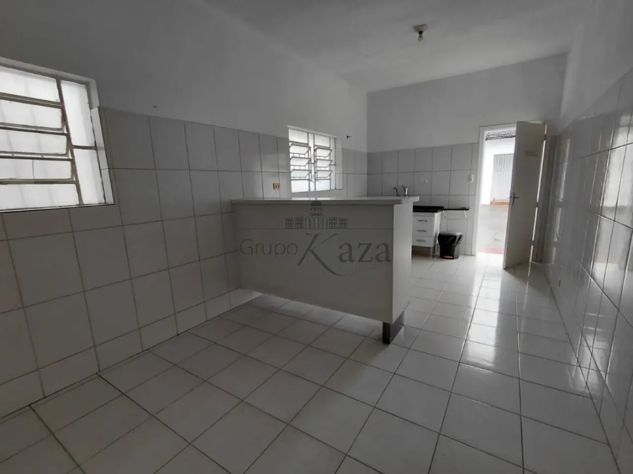 Oportunidade - Casa - Jardim São Dimas - 3 Dormitórios - 241m². - Foto 4
