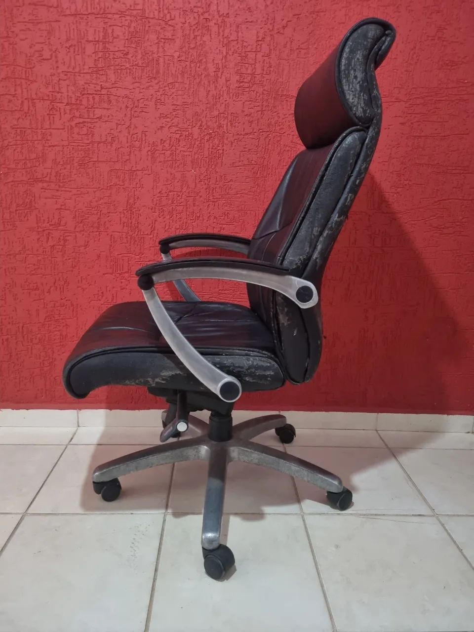 Cadeira escritório executiva - Foto 3