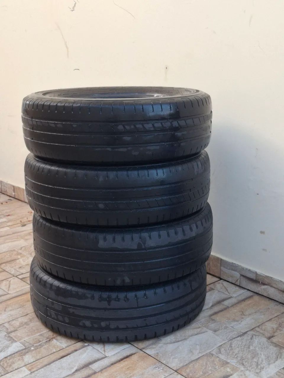 Pneu aro 15 - Foto 5